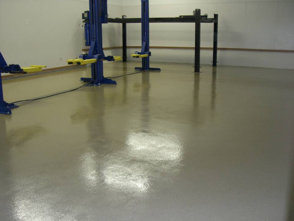 Epoxy-Floor-Quartz-Garage.jpg